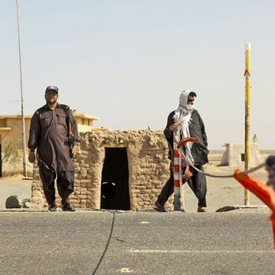 Pakistan_Strassensperre_Foto_Mario Goldstein.jpg